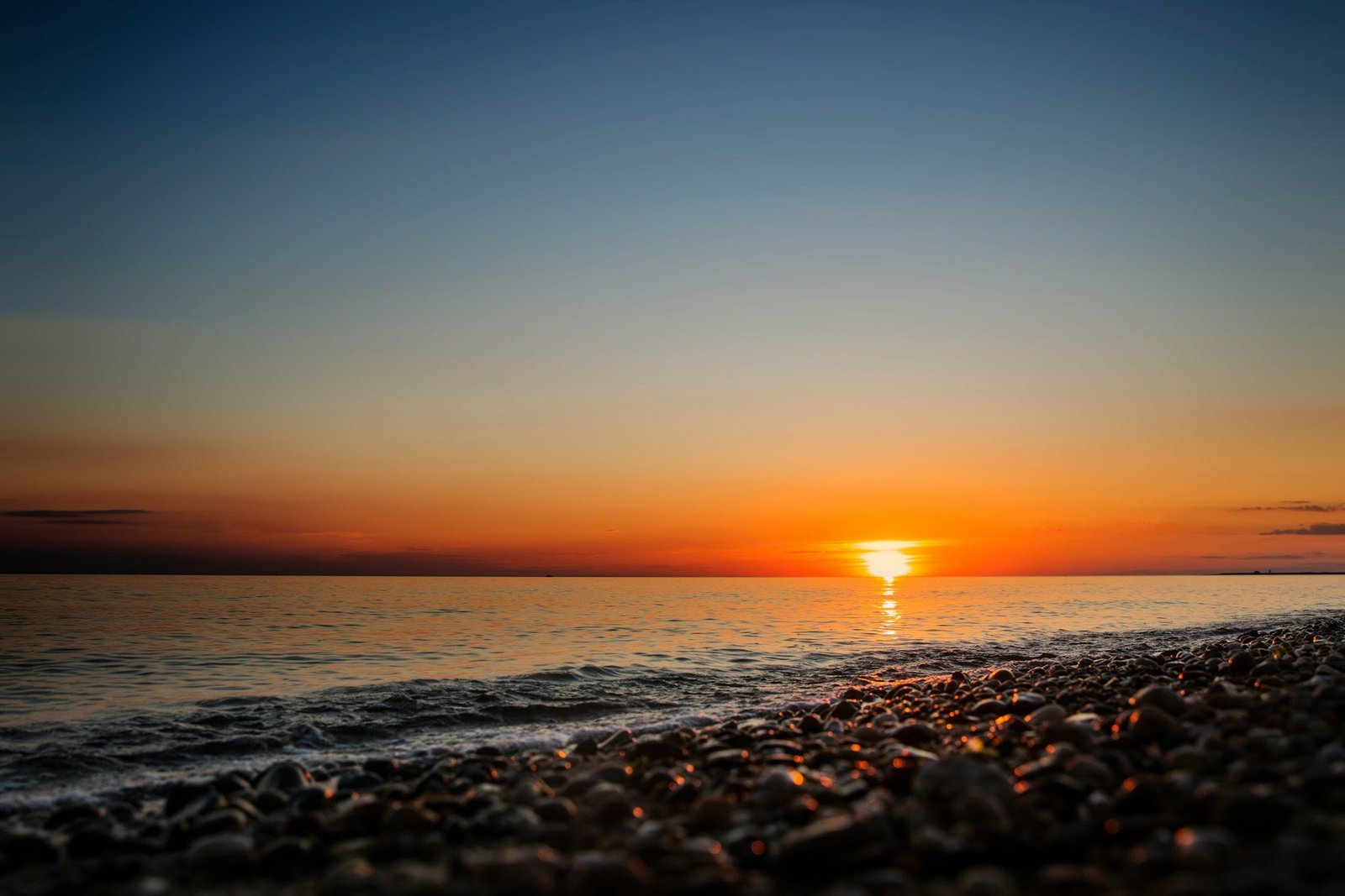 Stay in the most strategic location in Skiathos Town. Antelia Homes location combines the vibrant Skiathos Town with the peace and quiet of the surrounding area, with three apartment options. From couples to families, Antelia Homes caters to everyone's needs, ensuring your comfort during your stay in Skiathos Town.