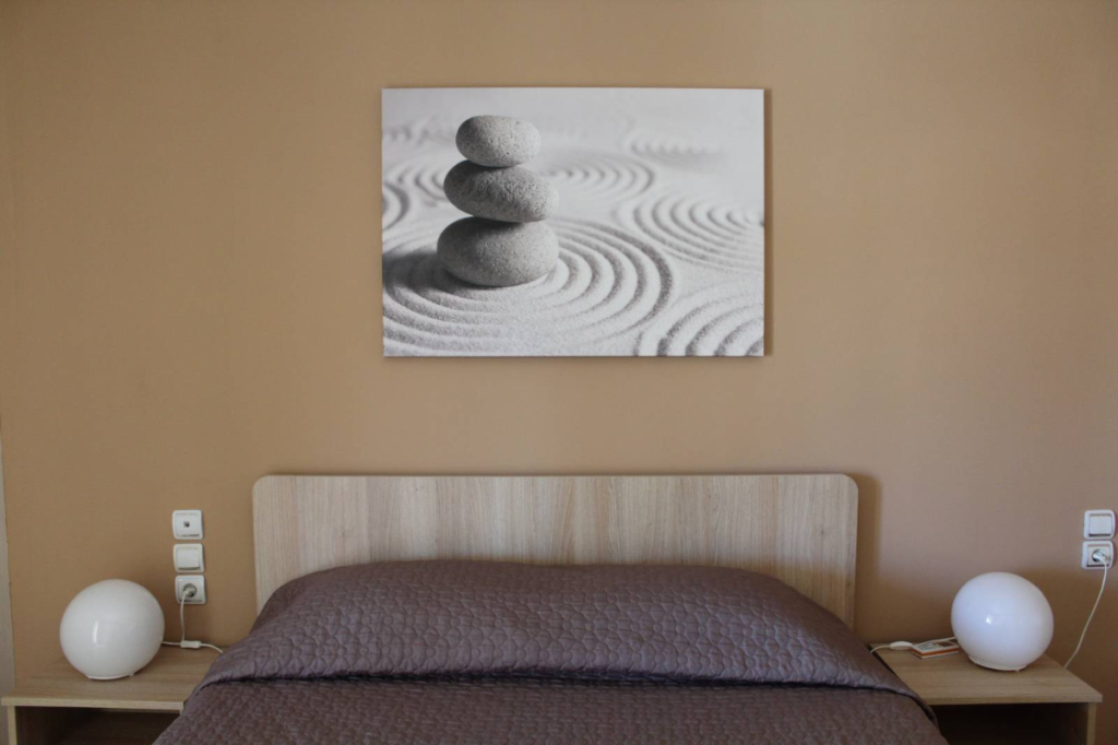 Stay in the most strategic location in Skiathos Town. Antelia Homes location combines the vibrant Skiathos Town with the peace and quiet of the surrounding area, with three apartment options. From couples to families, Antelia Homes caters to everyone's needs, ensuring your comfort during your stay in Skiathos Town.