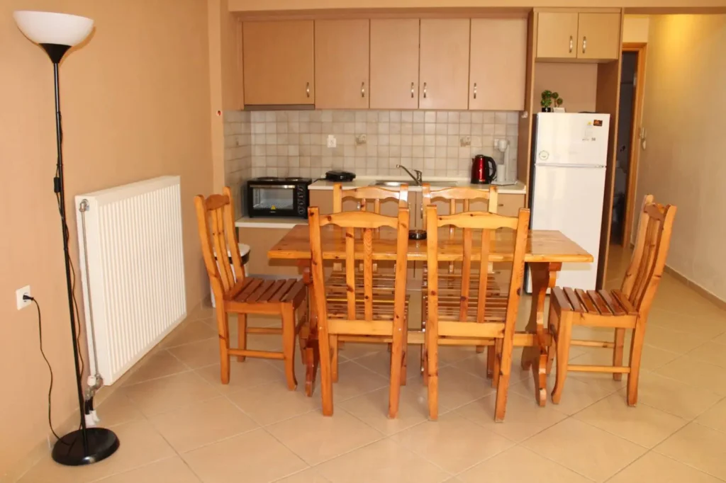 Stay in the most strategic location in Skiathos Town. Antelia Homes location combines the vibrant Skiathos Town with the peace and quiet of the surrounding area, with three apartment options. From couples to families, Antelia Homes caters to everyone's needs, ensuring your comfort during your stay in Skiathos Town.