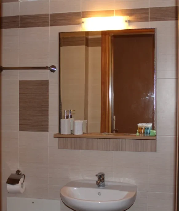 Stay in the most strategic location in Skiathos Town. Antelia Homes location combines the vibrant Skiathos Town with the peace and quiet of the surrounding area, with three apartment options. From couples to families, Antelia Homes caters to everyone's needs, ensuring your comfort during your stay in Skiathos Town.